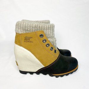 RARE Sorel Womens Joanie Sweater NL2428-286 Ankle Wedge Boots Brown Black Size 7